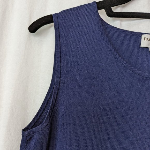 Drapers & Damons Navy Blue Sleeveless Top Size Medium - Picture 4 of 9